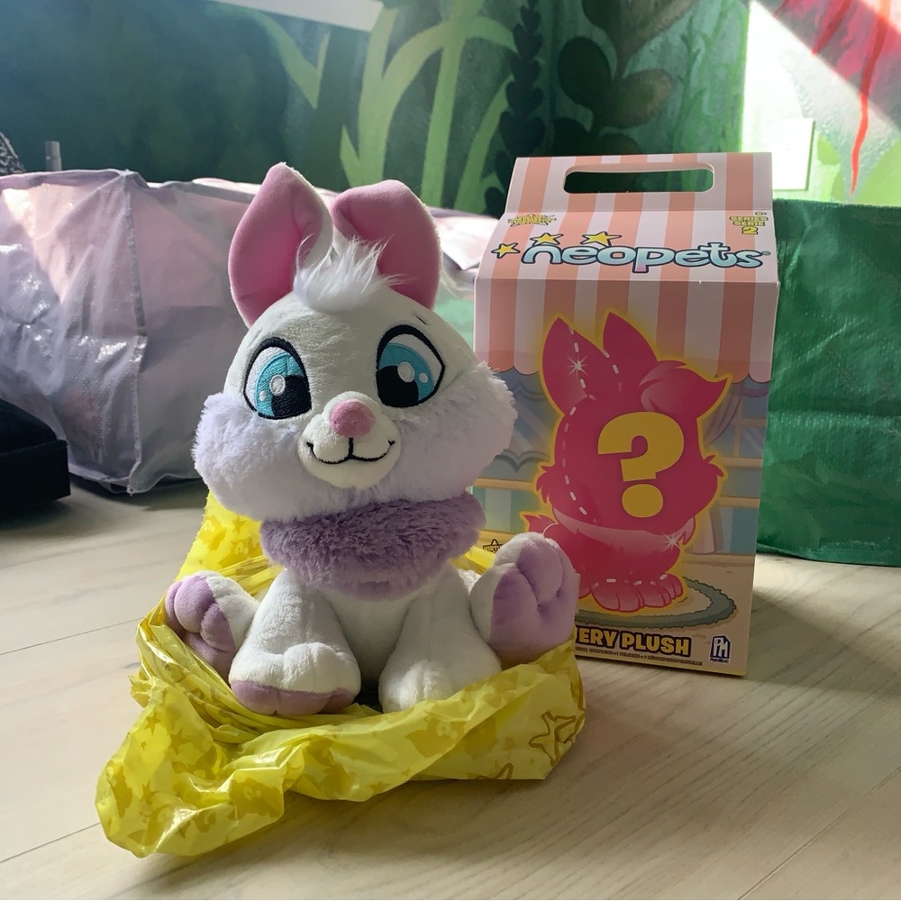 Neopets Baby Cybunny Plush Blind Box Hot Topic Rare 1 in 8